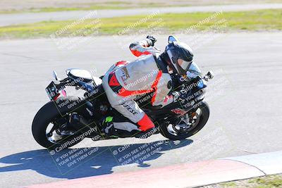 media/Jan-20-2023-Fastrack Riders (Fri) [[f2ad32aba3]]/Level 1/session 3 turn 9/